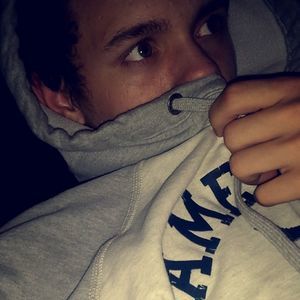 Meet your Posher, Cameron